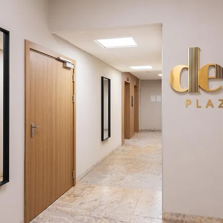 Deo Plaza I *